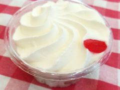 -红宝石·鲜奶小方·海派西点房(南丹店)