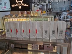 -喜茶(东莞雍华庭店)