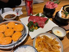 -炼火烤肉店
