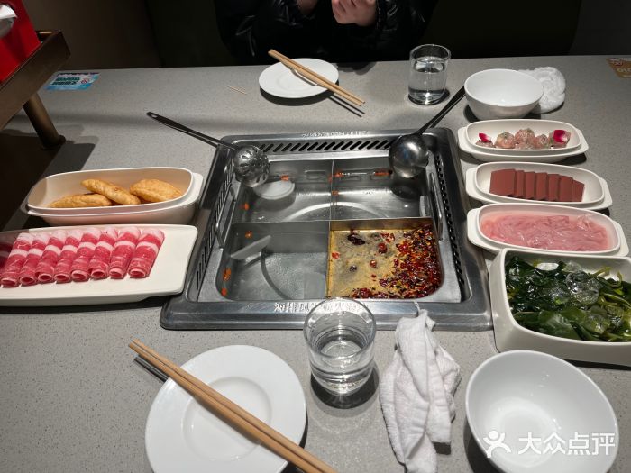 海底捞火锅(吴中路店)图片