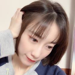 -马克男发时尚店