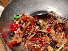 -爱碗亭·鲜炒湖南菜(壹城中心店)