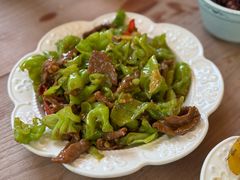 邹椒小炒耗牛肉-缘生态云南菜·野生菌庭院餐厅(华侨城店)