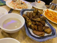 -维吾尔餐厅(宜山路店)