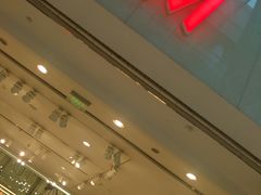 -H&M(鹏欣水游城店)