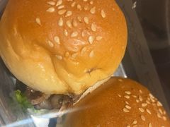 -極屋鮨牛 · 烧肉酒场(时代C馆店)