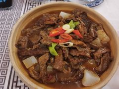 红烧牛肉-客家大院·非遗赣南客家菜(郁孤台店)
