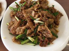 -东北四季饺子王(华山路店)