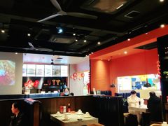 大堂-里岛烤鱼(东港凯虹广场店)