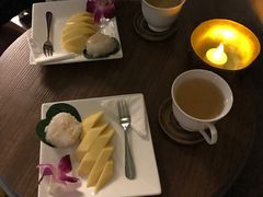 -Let’s Relax Spa(Terminal 21 Asok)