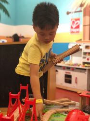 -玩元素·家庭游乐成长中心(香格里拉店)