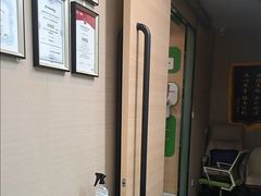 -深圳正夫口腔医疗管理连锁有限公司温莎口腔门诊部(东门店)