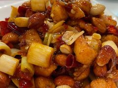 -鱼图腾鱼头泡饼(经开万达店)