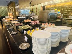 -圣丰索菲特·2 On 988 Café 自助餐厅