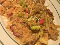 -玛格萝妮比萨屋(陆家浜路店)