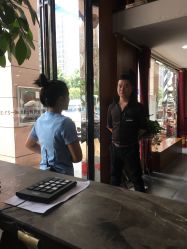 -水灵珑美容造型中心