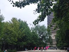 -玲珑塔公园