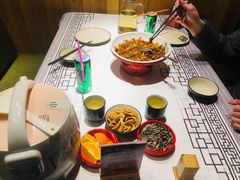 -味上湘菜馆(河马店)