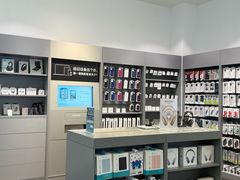 -Apple授权专营店(宝山万达店)