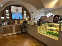 -Me Coffee下午茶艺术空间