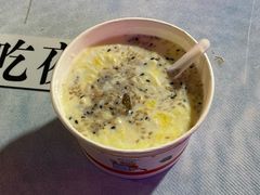 -清真老马家国华牛奶鸡蛋醪糟(正宁路店)