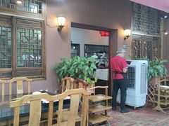 -渝宗老灶火锅(巴国城店)