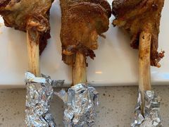 烤小羊腿-伊祥·敦煌楼