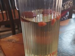 -小天鹅火锅·一线江景洪鼎旗舰店(洪崖洞店)