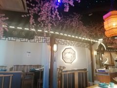 -荷塘秋月·本帮江浙菜(国权路店)