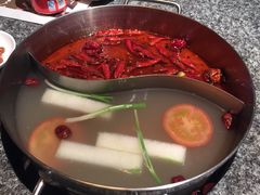 -辉哥火锅(虹桥路店)