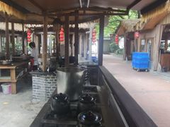 -好汉锅园林秘制老火锅 柴火霸王鸡(金沙店)