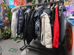 -京伟修鞋洗鞋奢侈品皮具护理店