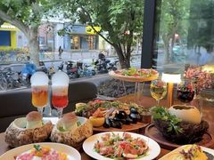 -美味故事特色餐厅(汉阳郭茨口店)