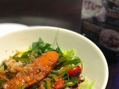 煎三文鱼西柚藜麦沙拉-bluefrog蓝蛙(皇庭广场店)