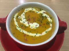 -必胜客(漕宝路店)