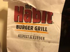 -The Habit Burger Grill 哈比特汉堡(爱琴海店)