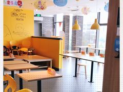 大堂-麦当劳(江滨北路得来速餐厅)