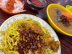 -成群小食店