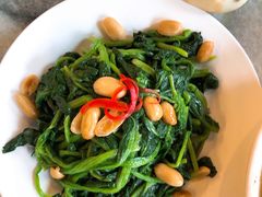 果仁菠菜-天兴居(鲜鱼口街店)