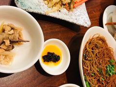 -百老汇美食街