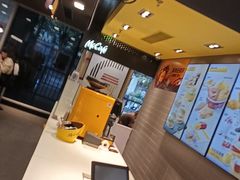 -麦当劳(轻轨曹杨路店)