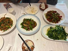 -鄱阳湖·江西小炒·瓦罐煨汤(五道口店)