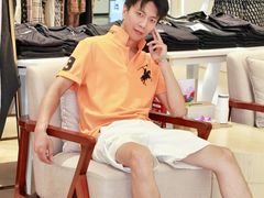 -王府井百货熙地港店