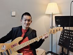 -COCO  BOMB国际流行音乐(爱琴海校区)