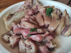 -侬佳蒸菜馆(听潮店)