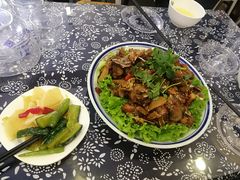 -八两八金·莱芜特色炒鸡(市南漳浦路店)