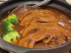 鲍汁炖鹅掌-香港百合居(LCM置汇旭辉广场店)