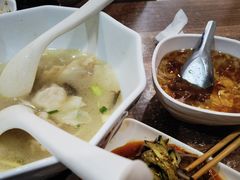 -继红顺河抄手名小吃