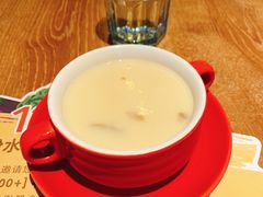 鸡茸蘑菇汤-必胜客(打浦桥日月光店)