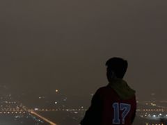 -鬼笑石后山停车场